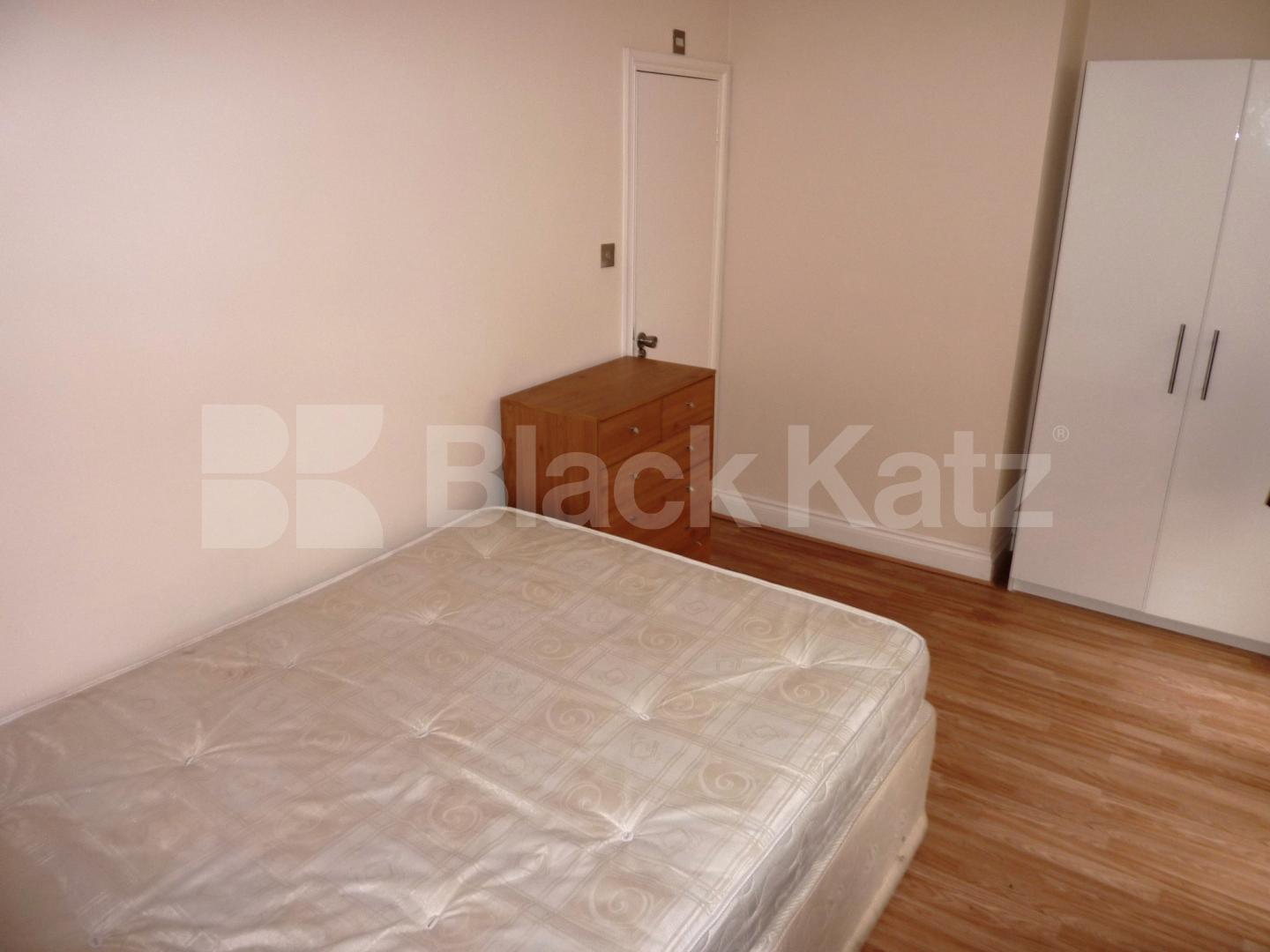 			NEW INSTRUCTION!, 3 Bedroom, 1 bath, 1 reception Flat			 Shirland Road, MAIDA VALE